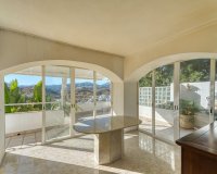 Wiederverkauf - Villa - Marbella - Nueva Andalucía