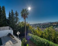 Wiederverkauf - Villa - Marbella - Nueva Andalucía