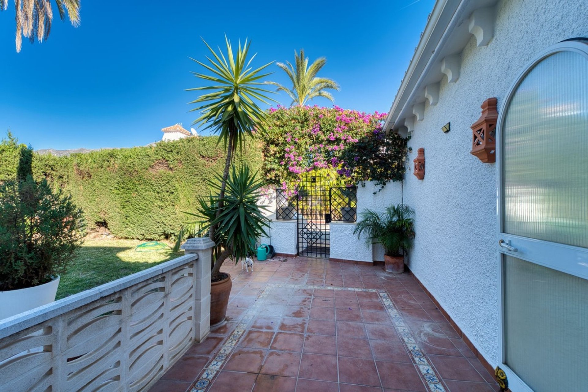 Wiederverkauf - Villa - Marbella - Nueva Andalucía