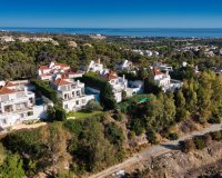 Wiederverkauf - Villa - Marbella - Nueva Andalucía