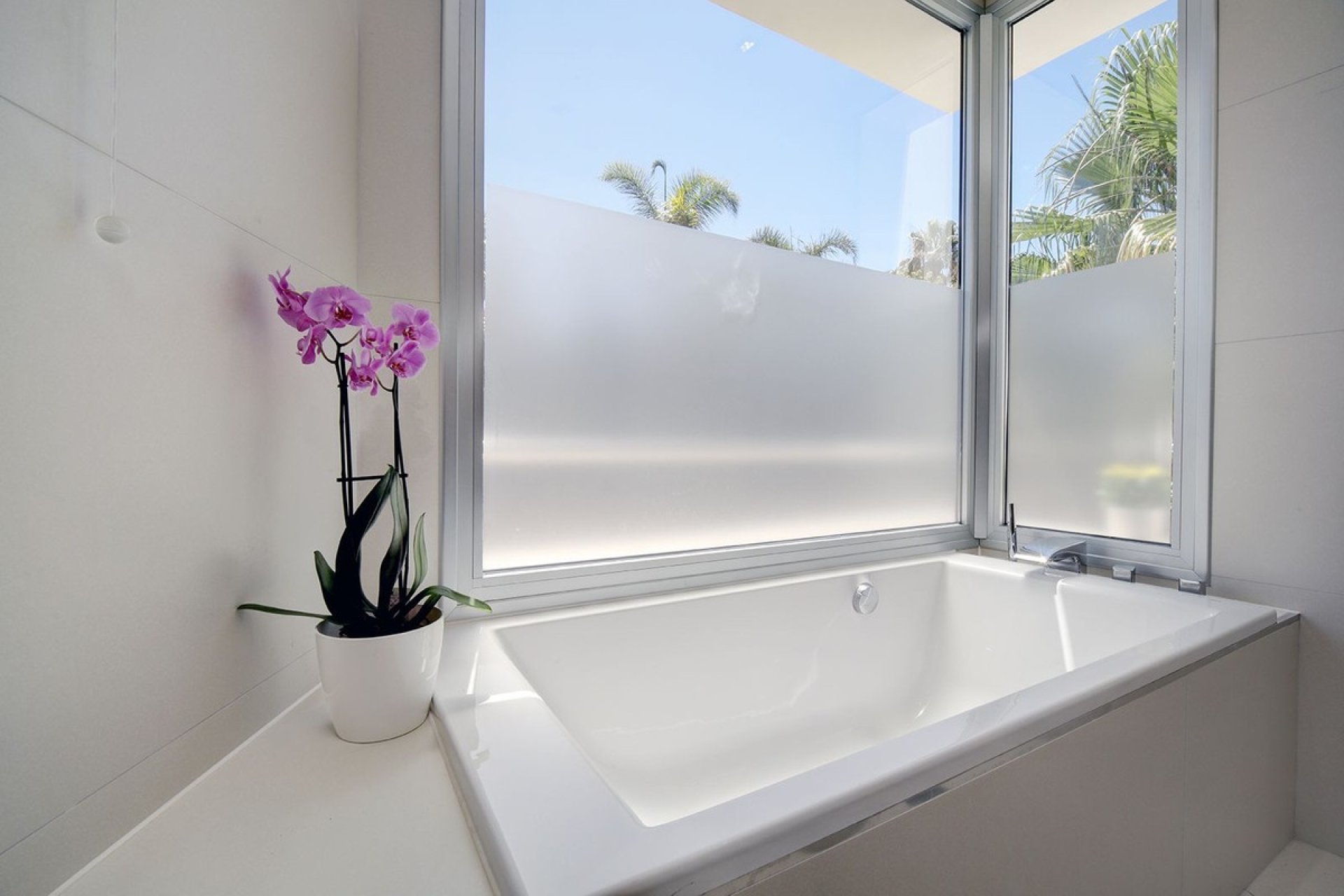 Wiederverkauf - Villa - Marbella - Nueva Andalucía