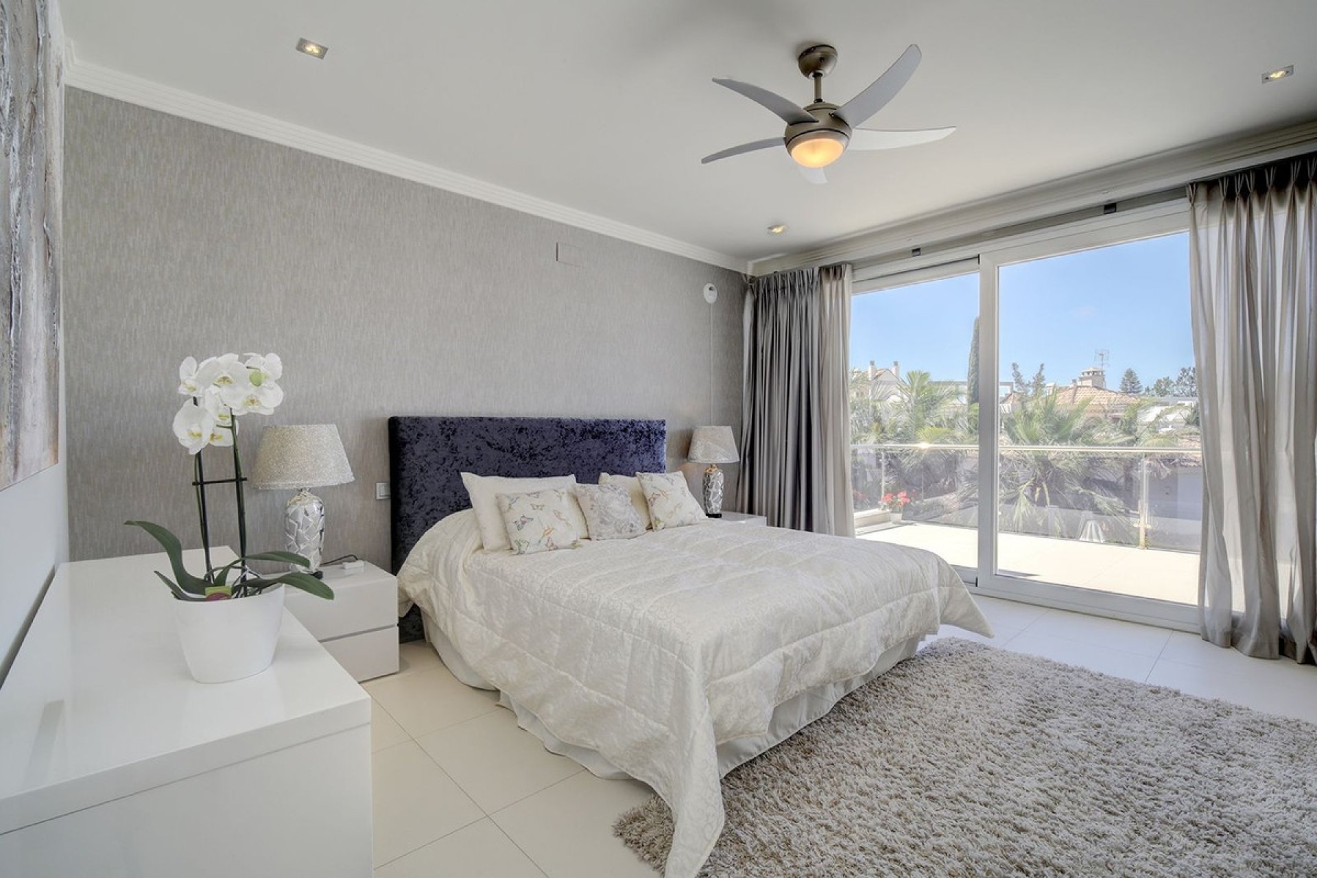 Wiederverkauf - Villa - Marbella - Nueva Andalucía