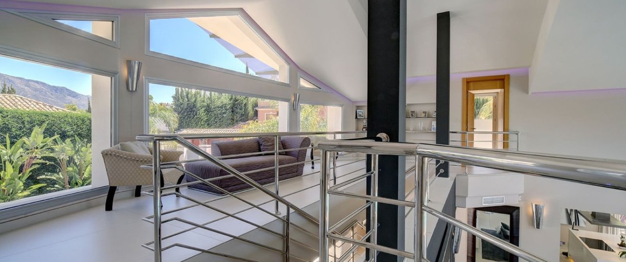 Wiederverkauf - Villa - Marbella - Nueva Andalucía