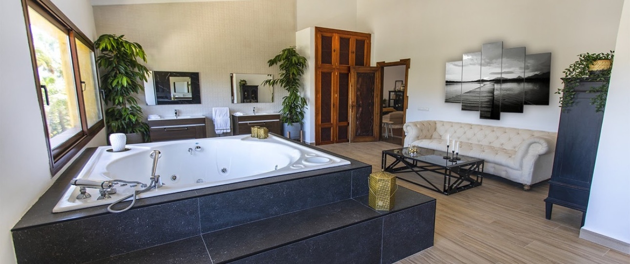 Wiederverkauf - Villa - Marbella - Nueva Andalucía