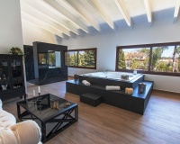 Wiederverkauf - Villa - Marbella - Nueva Andalucía