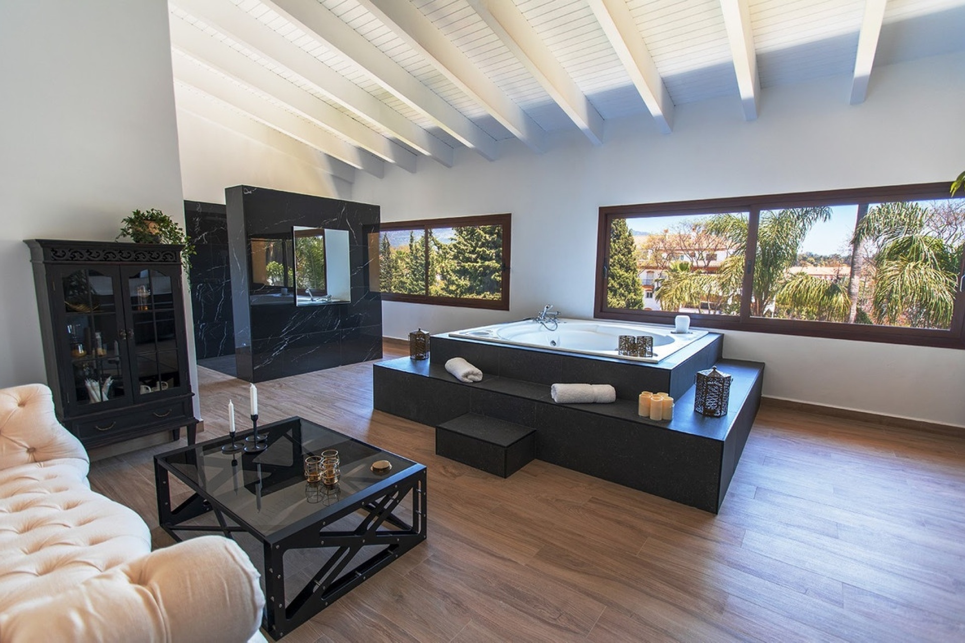 Wiederverkauf - Villa - Marbella - Nueva Andalucía