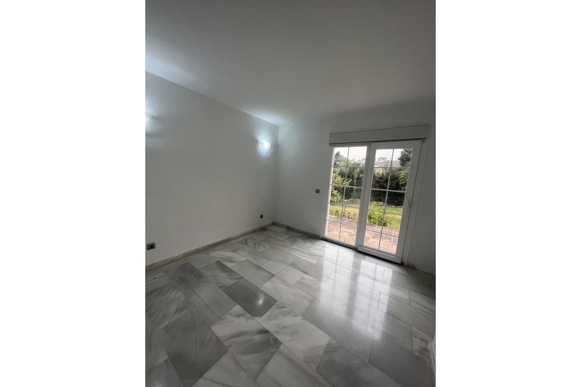 Wiederverkauf - Villa - Marbella - Nueva Andalucía