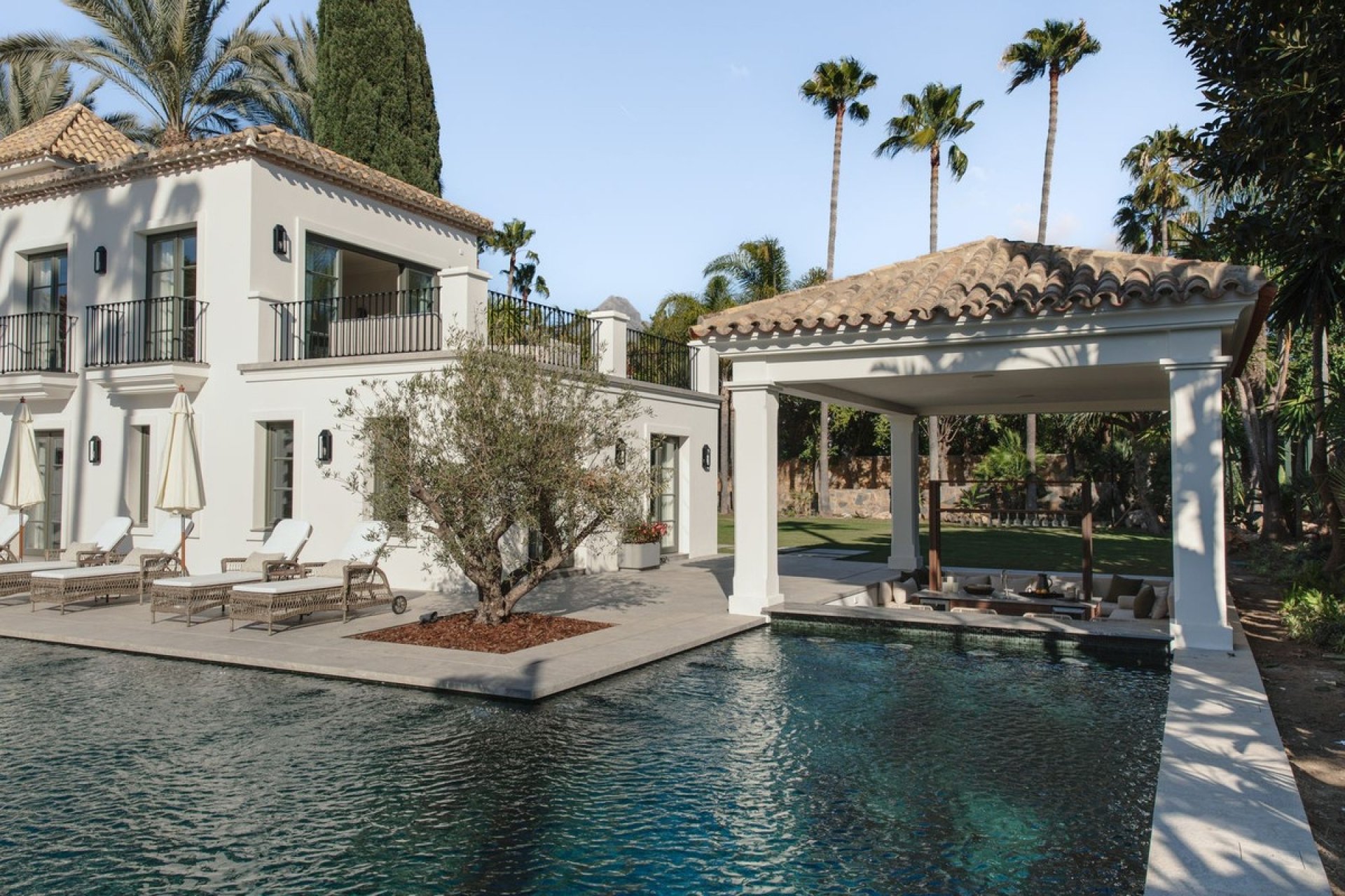 Wiederverkauf - Villa - Marbella - Nueva Andalucía
