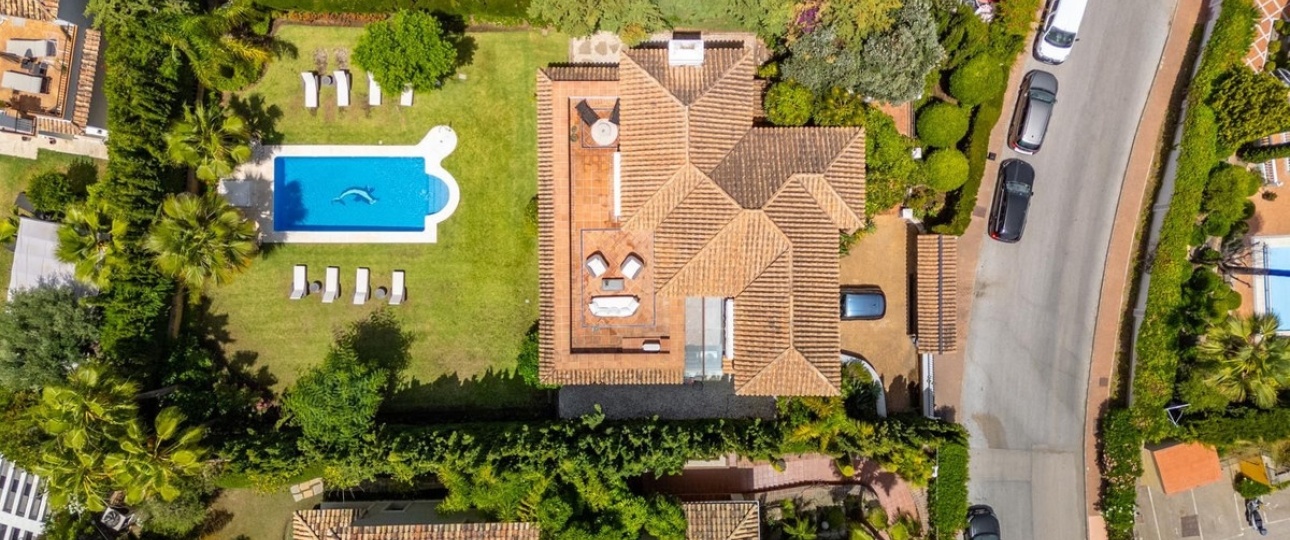 Wiederverkauf - Villa - Marbella - Nueva Andalucía