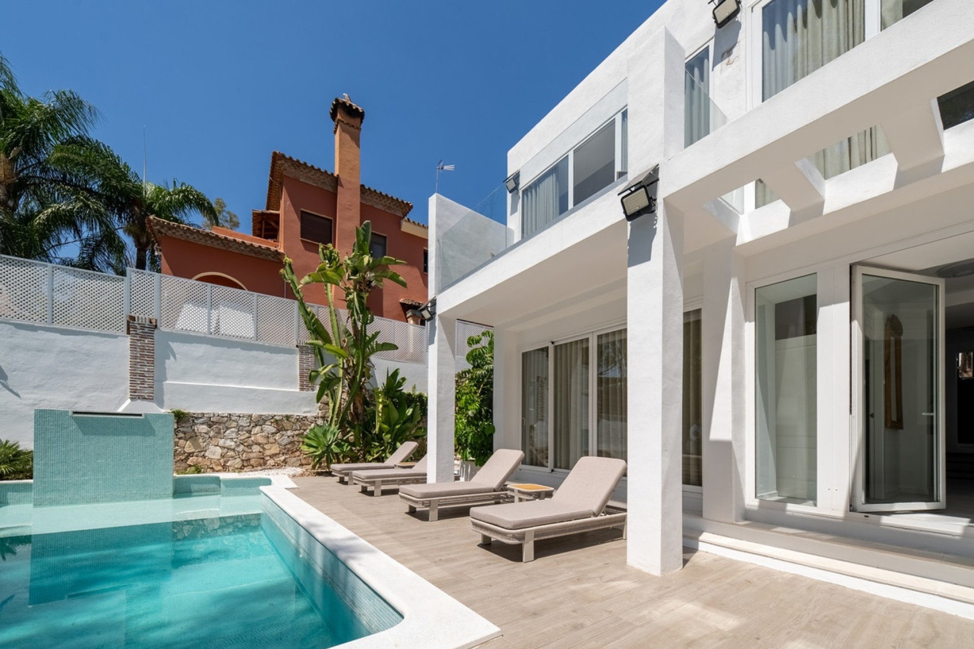 Wiederverkauf - Villa - Marbella - Nueva Andalucía