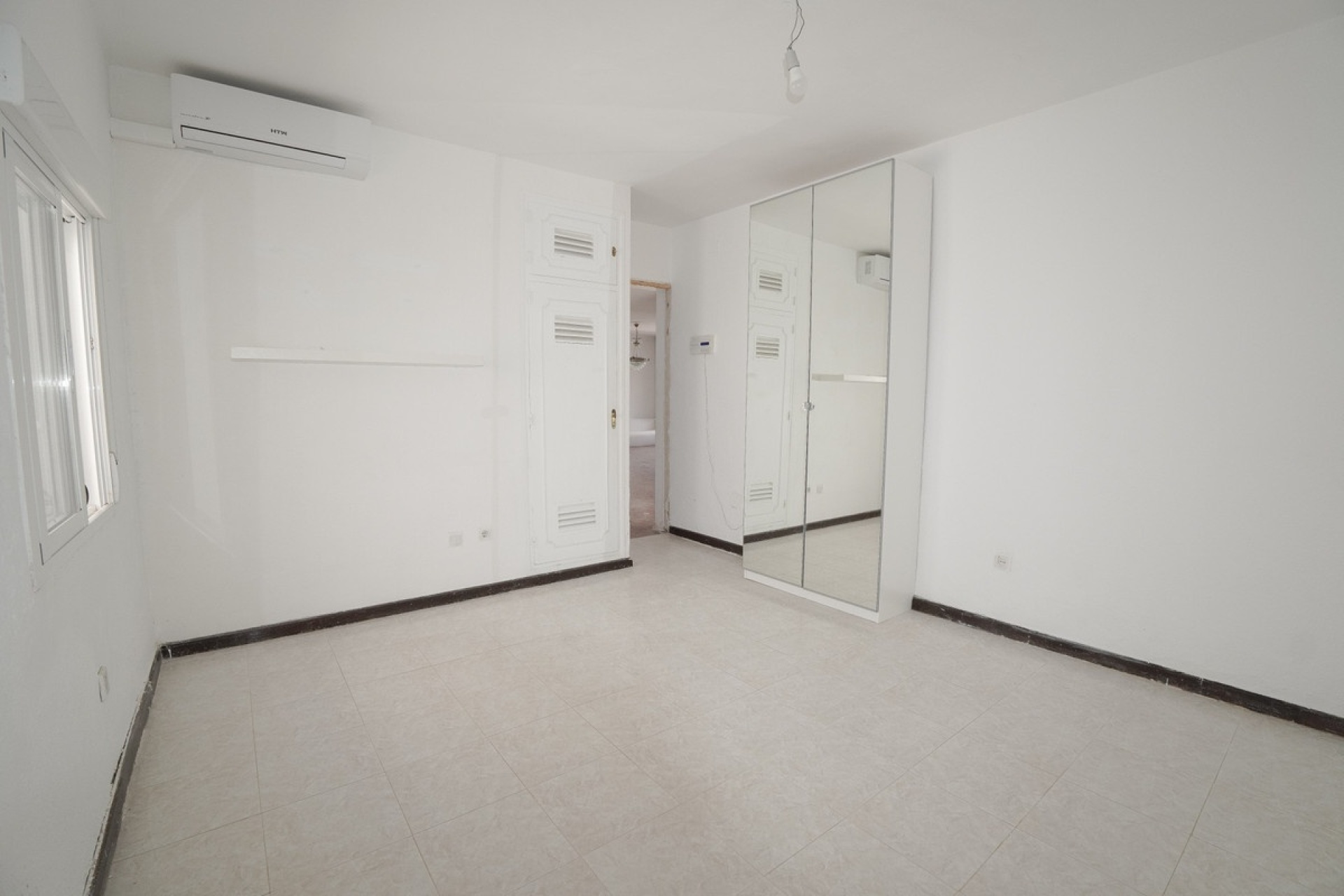 Wiederverkauf - Villa - Marbella - Nueva Andalucía