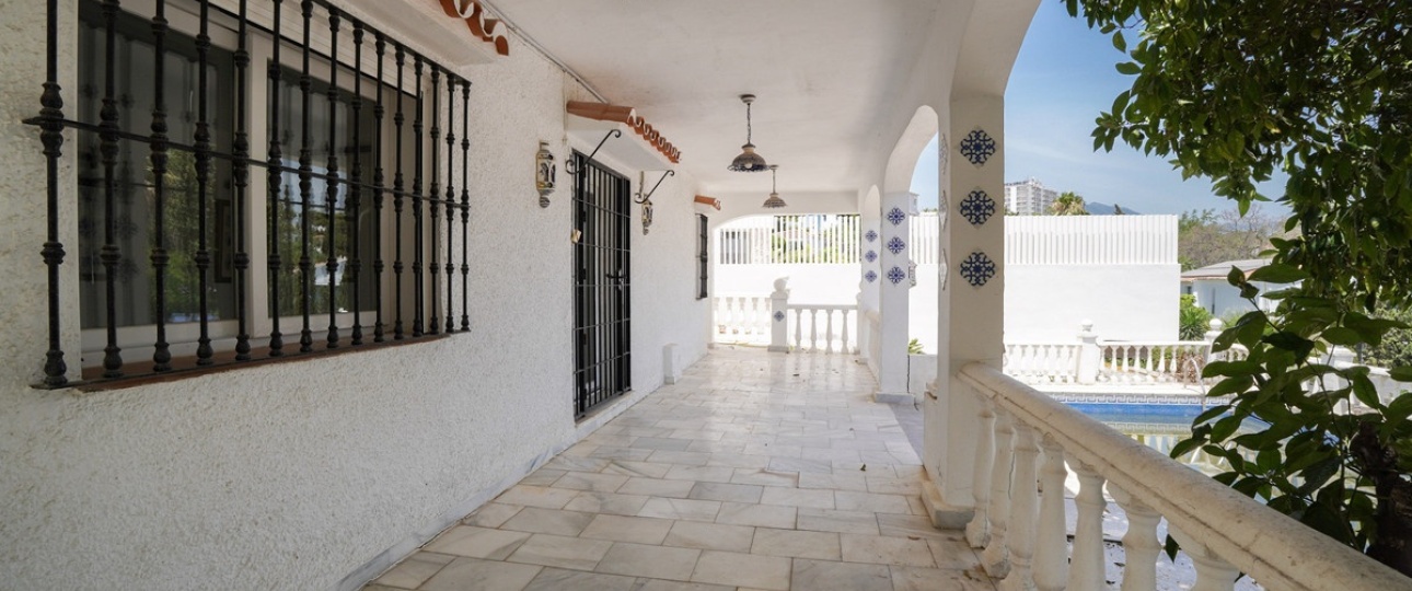 Wiederverkauf - Villa - Marbella - Nueva Andalucía