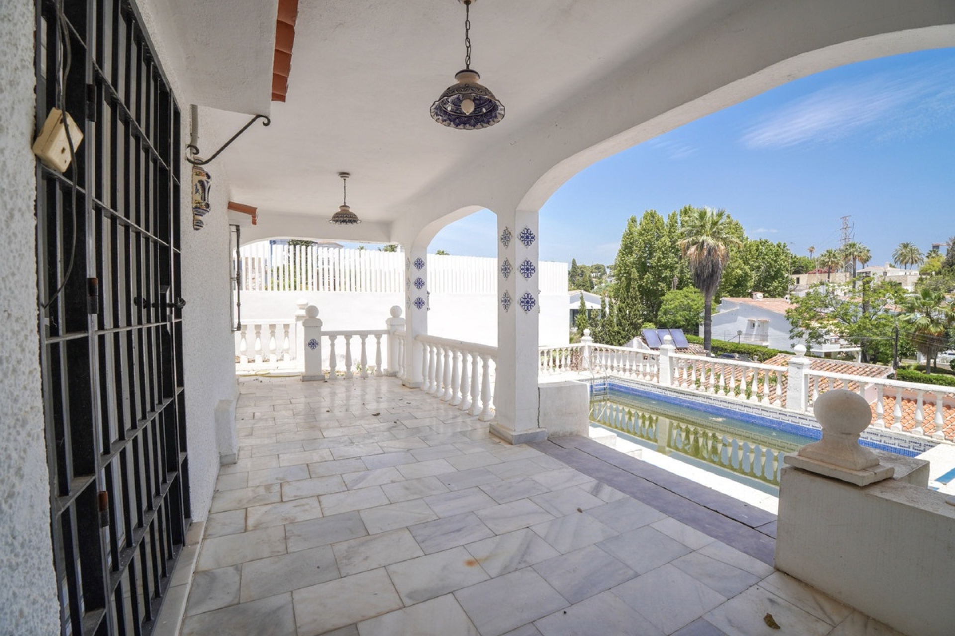 Wiederverkauf - Villa - Marbella - Nueva Andalucía