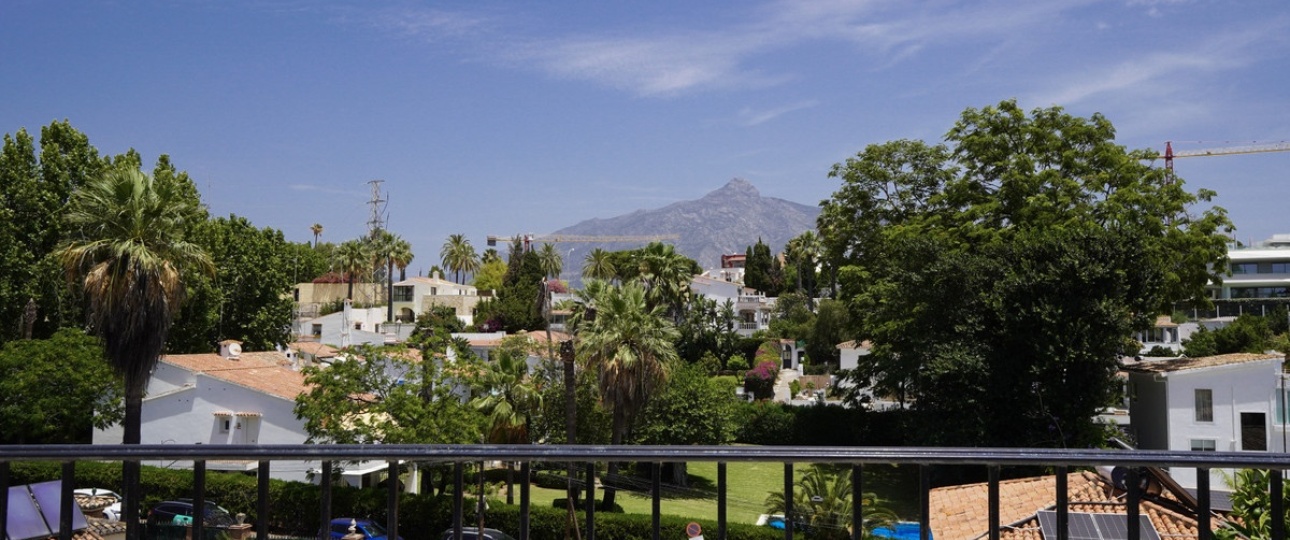 Wiederverkauf - Villa - Marbella - Nueva Andalucía