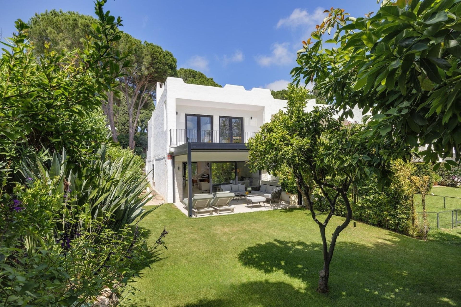 Wiederverkauf - Villa - Marbella - Nueva Andalucía