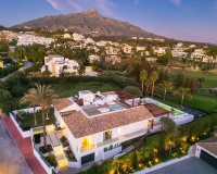 Wiederverkauf - Villa - Marbella - Nueva Andalucía