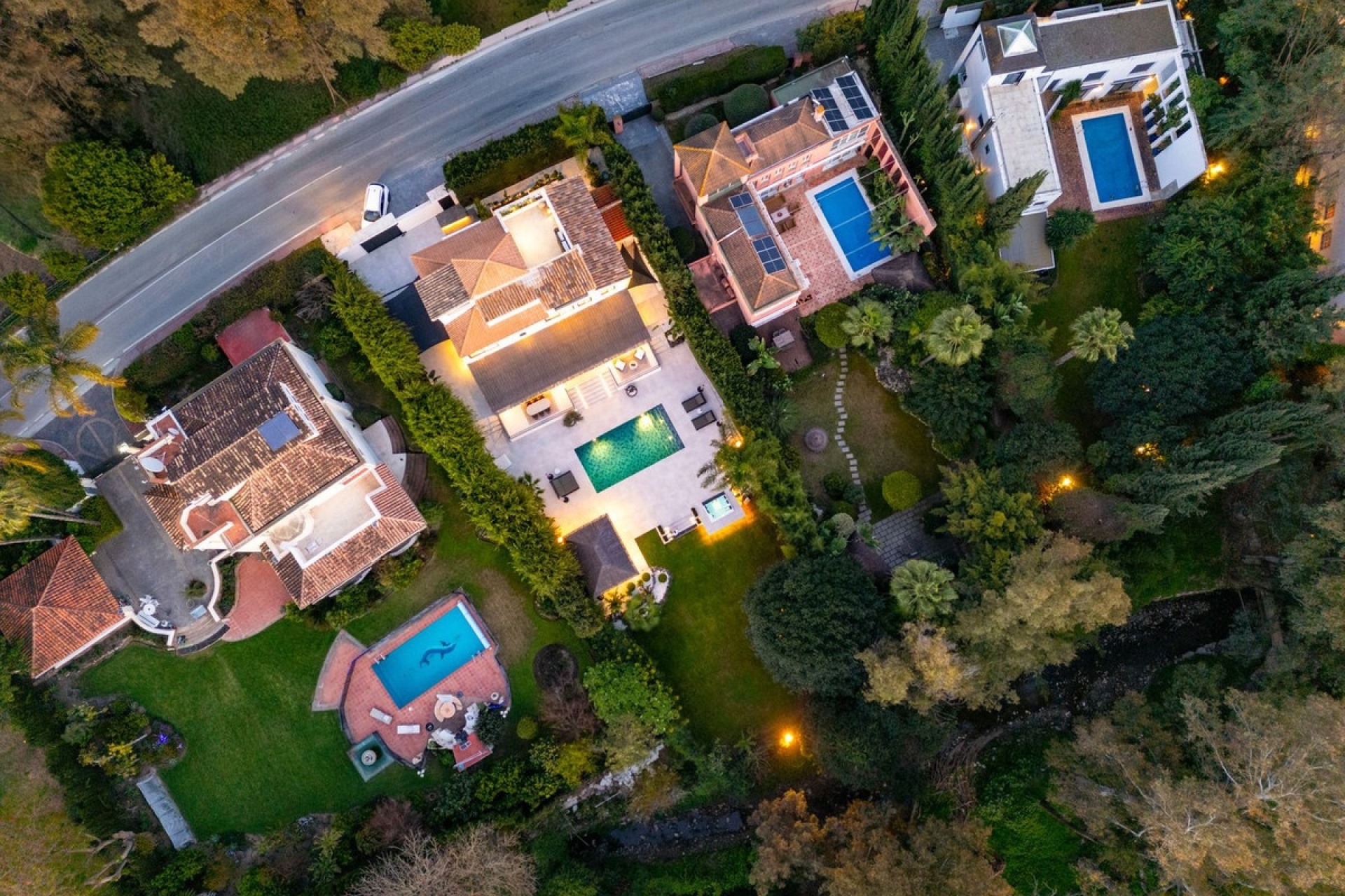 Wiederverkauf - Villa - Marbella - Nueva Andalucía