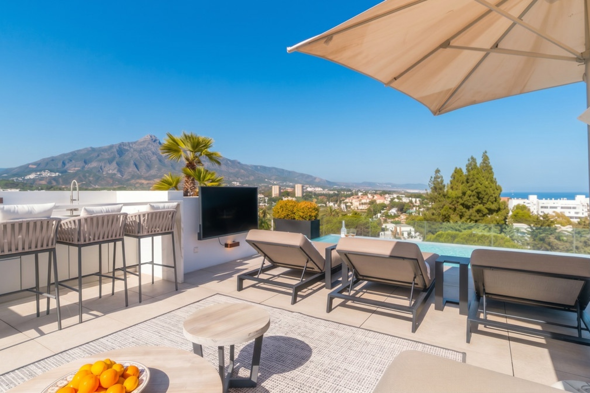 Wiederverkauf - Villa - Marbella - Nueva Andalucía