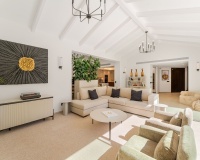 Wiederverkauf - Villa - Marbella - Nueva Andalucía