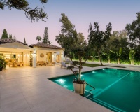 Wiederverkauf - Villa - Marbella - Nueva Andalucía
