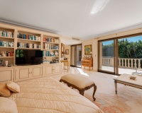 Wiederverkauf - Villa - Marbella - Nueva Andalucía