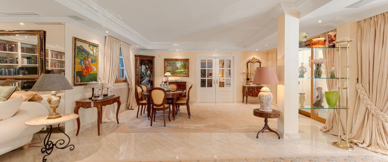 Wiederverkauf - Villa - Marbella - Nueva Andalucía