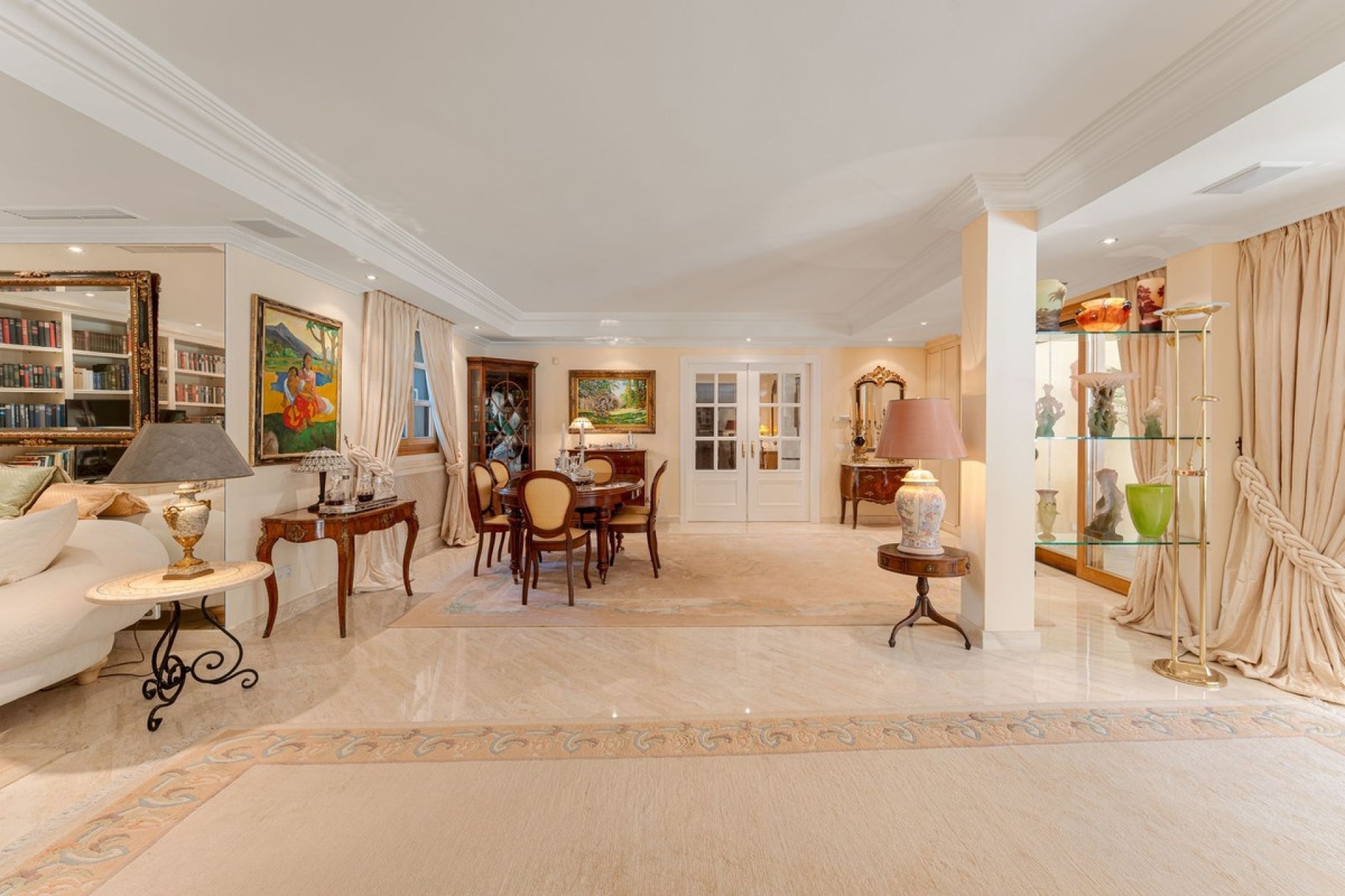 Wiederverkauf - Villa - Marbella - Nueva Andalucía