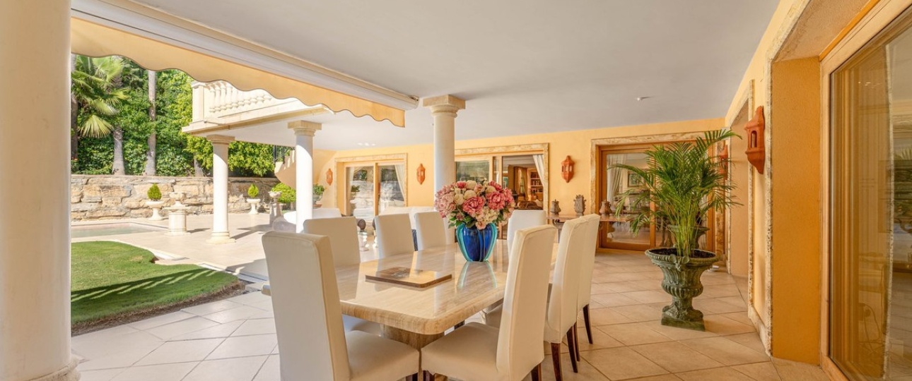 Wiederverkauf - Villa - Marbella - Nueva Andalucía