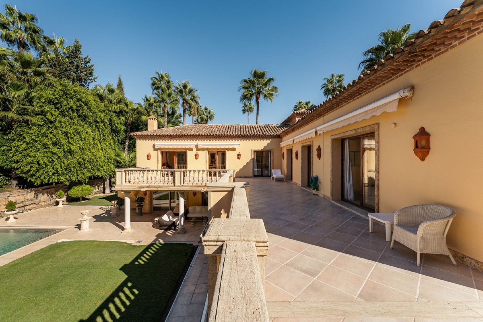 Wiederverkauf - Villa - Marbella - Nueva Andalucía