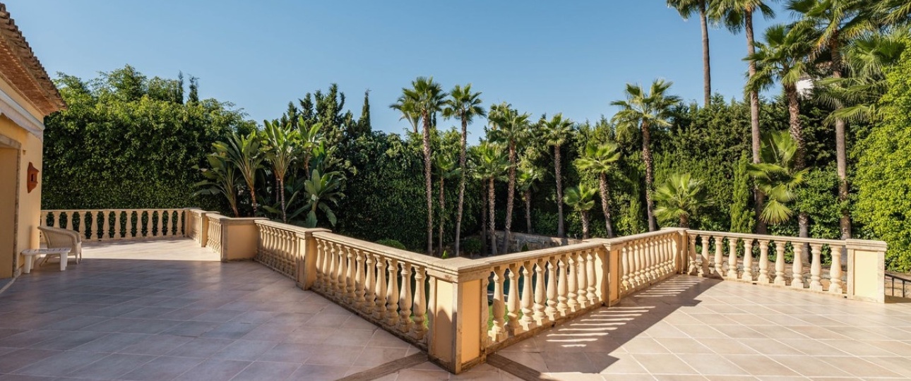 Wiederverkauf - Villa - Marbella - Nueva Andalucía