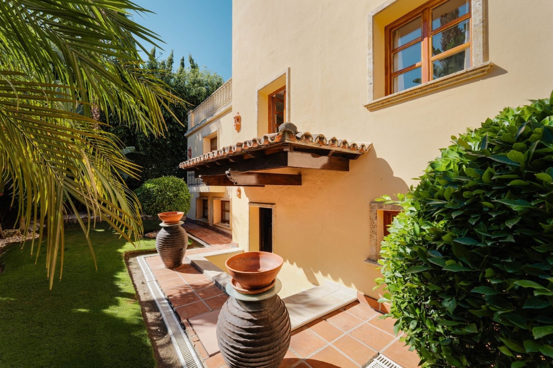 Wiederverkauf - Villa - Marbella - Nueva Andalucía