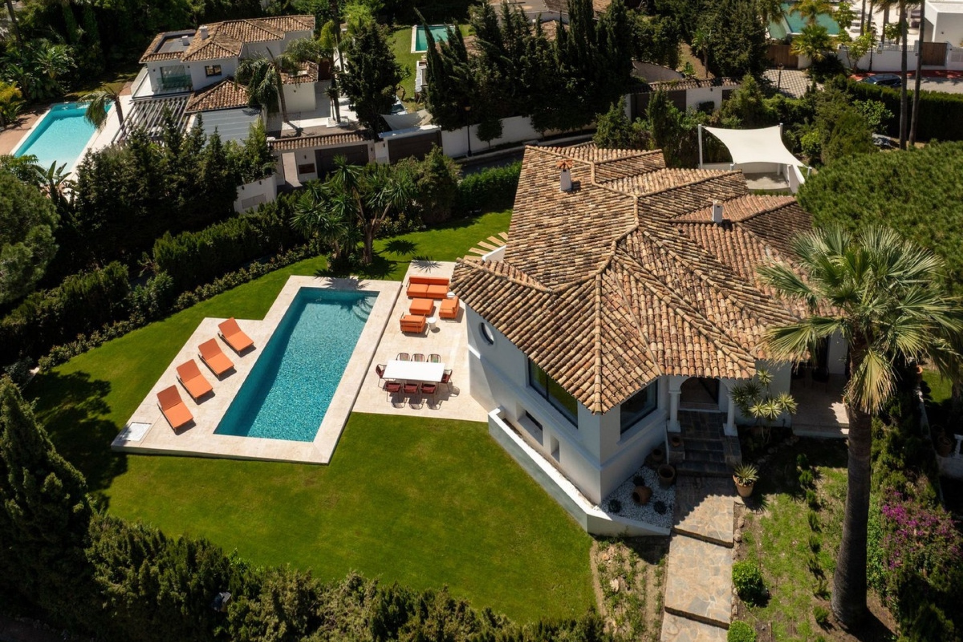 Wiederverkauf - Villa - Marbella - Nueva Andalucía