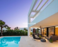 Wiederverkauf - Villa - Marbella - Nueva Andalucía