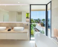 Wiederverkauf - Villa - Marbella - Nueva Andalucía