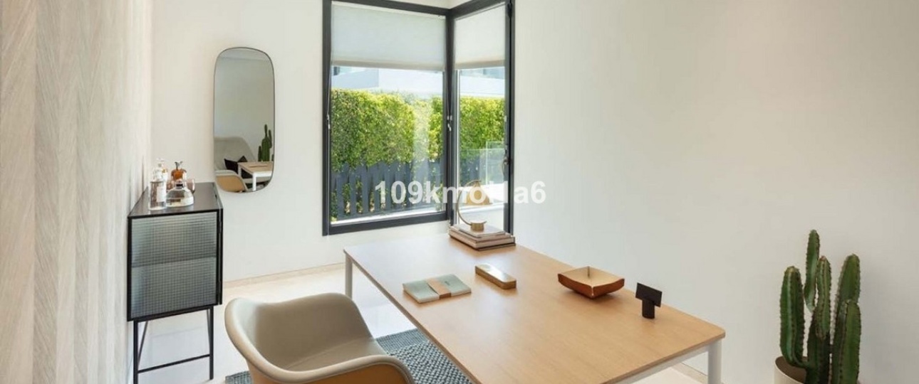 Wiederverkauf - Villa - Marbella - Nueva Andalucía