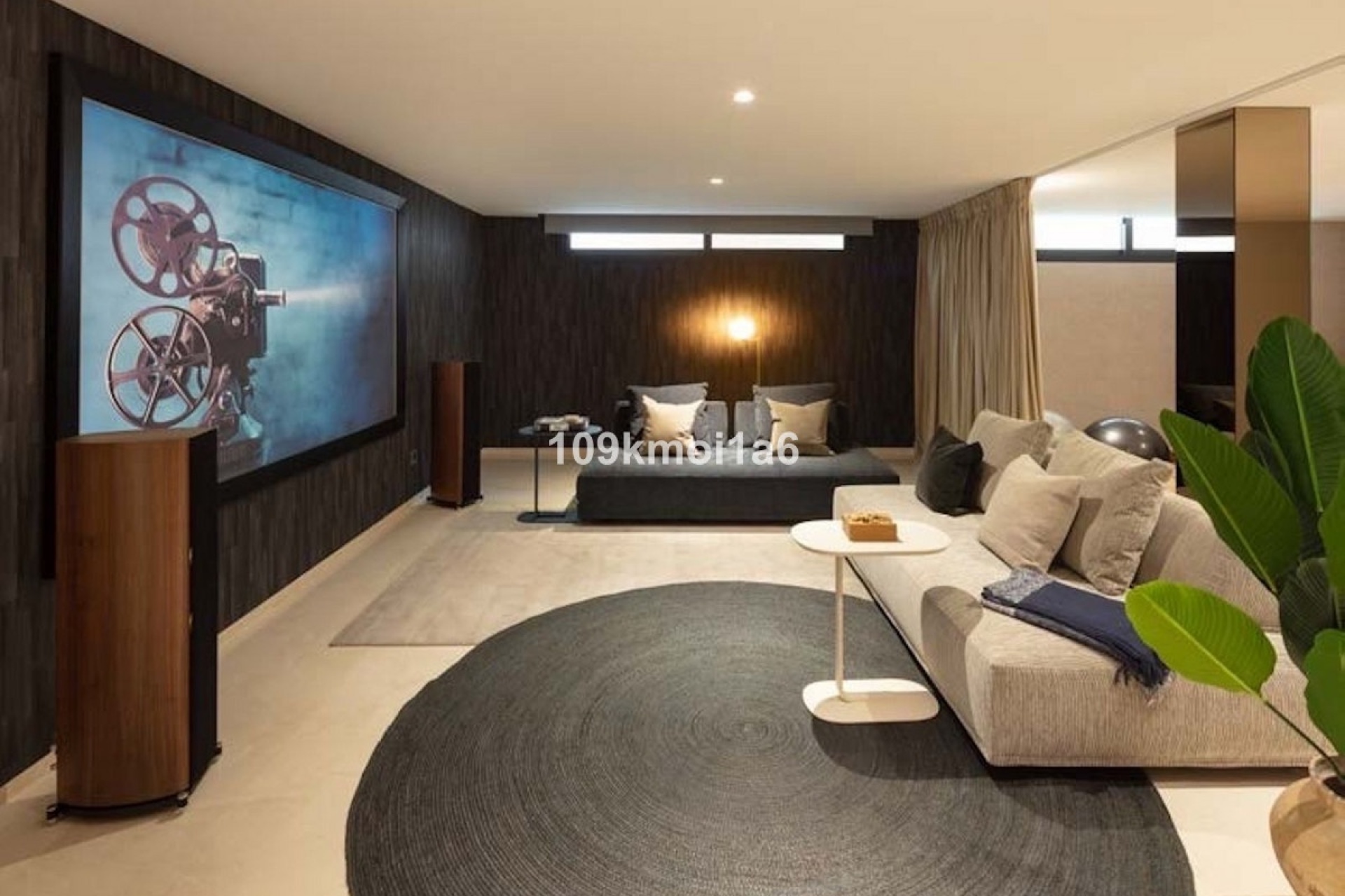 Wiederverkauf - Villa - Marbella - Nueva Andalucía