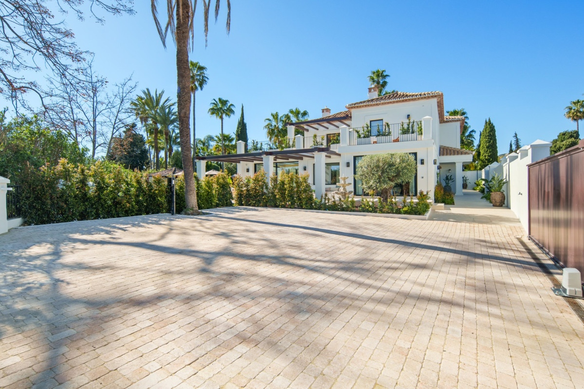 Wiederverkauf - Villa - Marbella - Nueva Andalucía