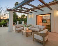 Wiederverkauf - Villa - Marbella - Nueva Andalucía