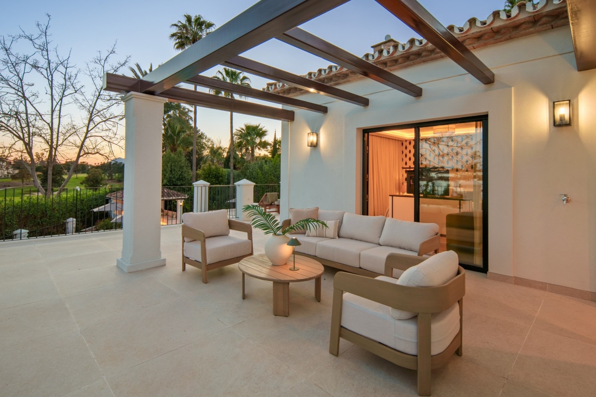 Wiederverkauf - Villa - Marbella - Nueva Andalucía