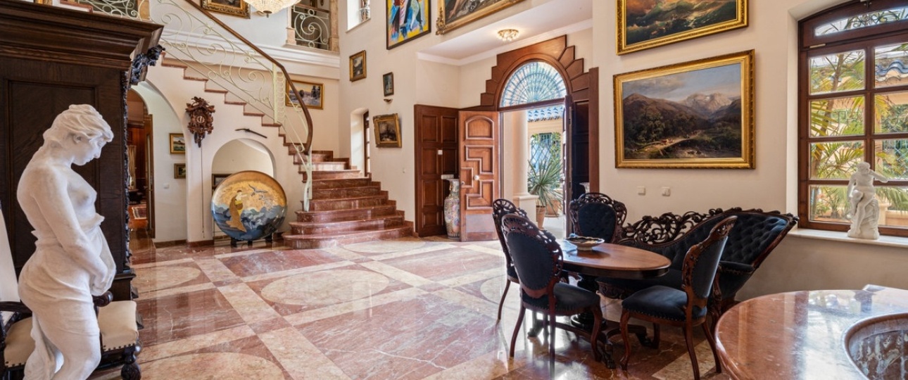 Wiederverkauf - Villa - Marbella - Nueva Andalucía