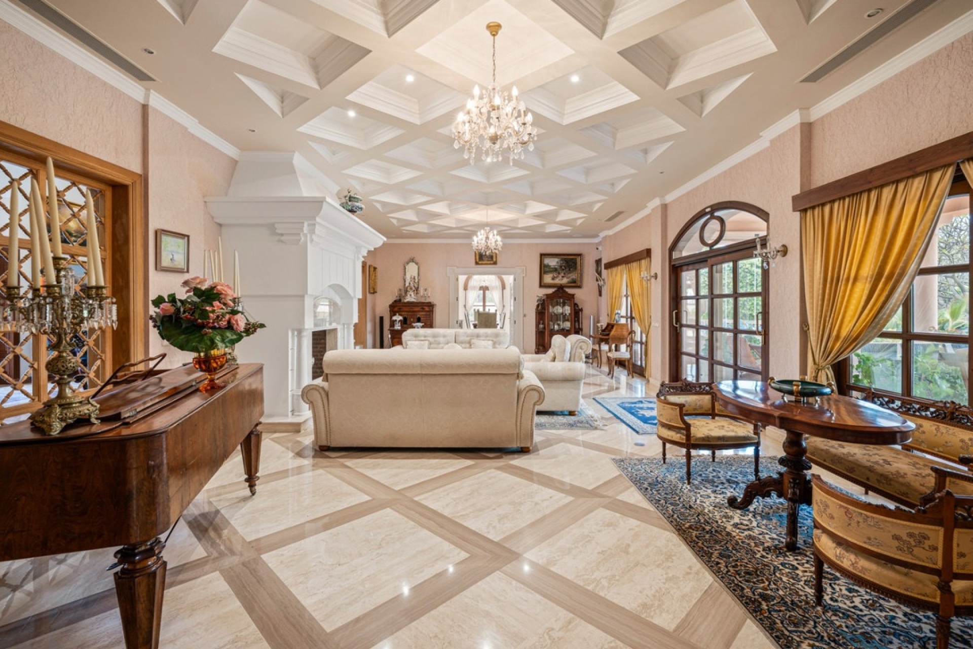 Wiederverkauf - Villa - Marbella - Nueva Andalucía