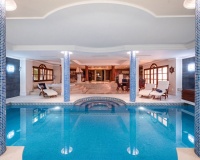 Wiederverkauf - Villa - Marbella - Nueva Andalucía
