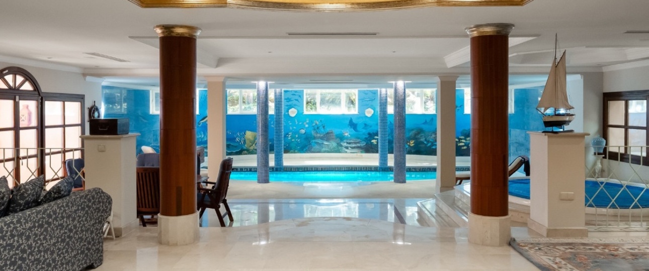 Wiederverkauf - Villa - Marbella - Nueva Andalucía