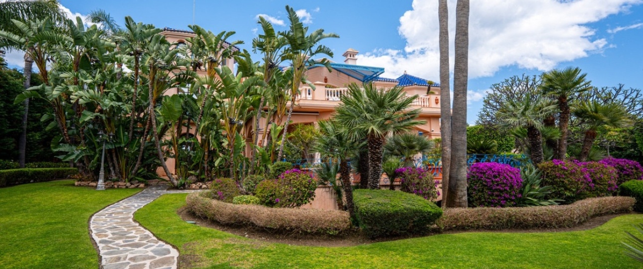 Wiederverkauf - Villa - Marbella - Nueva Andalucía