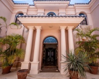 Wiederverkauf - Villa - Marbella - Nueva Andalucía