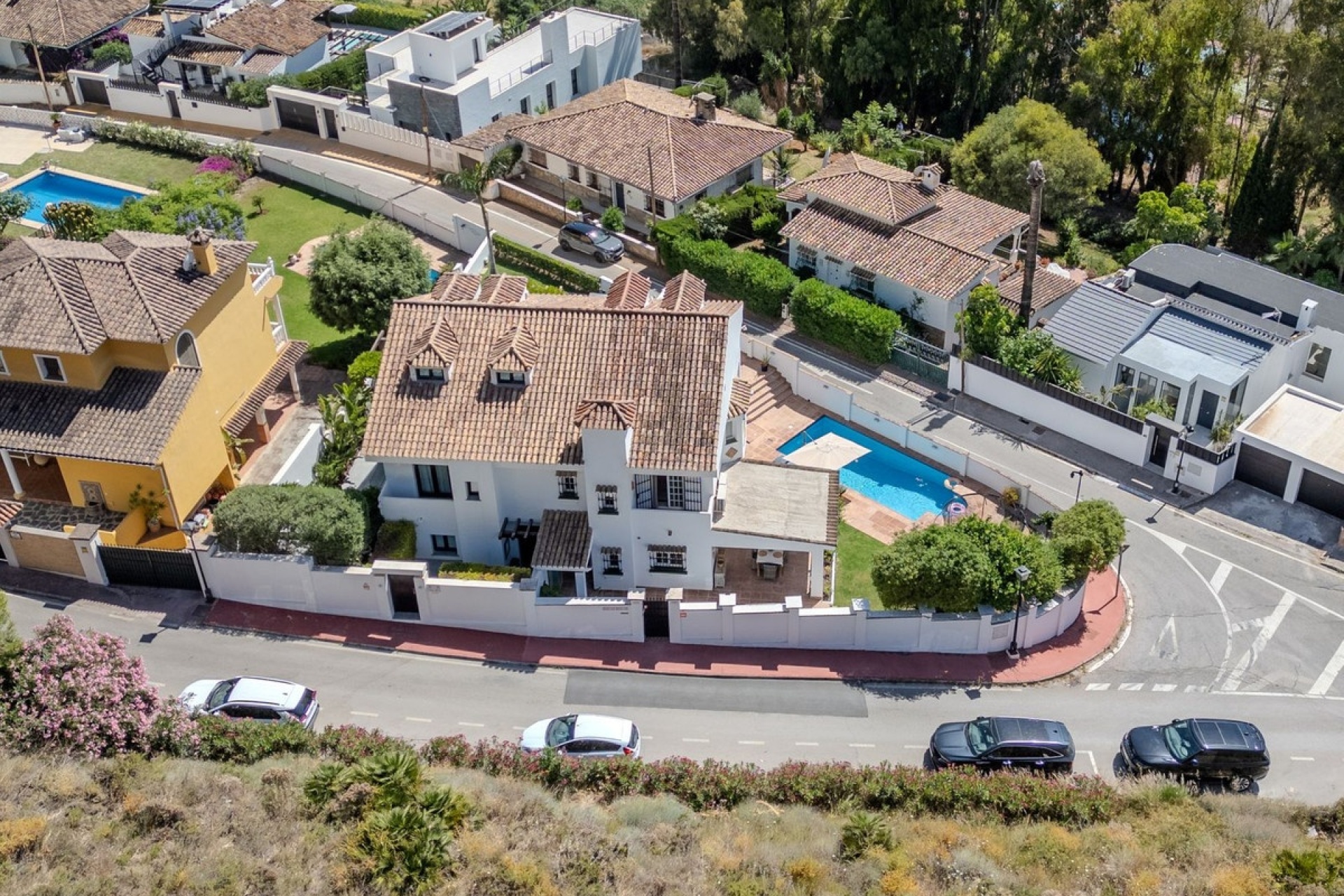 Wiederverkauf - Villa - Marbella - Nueva Andalucía