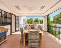 Wiederverkauf - Villa - Marbella - Nueva Andalucía