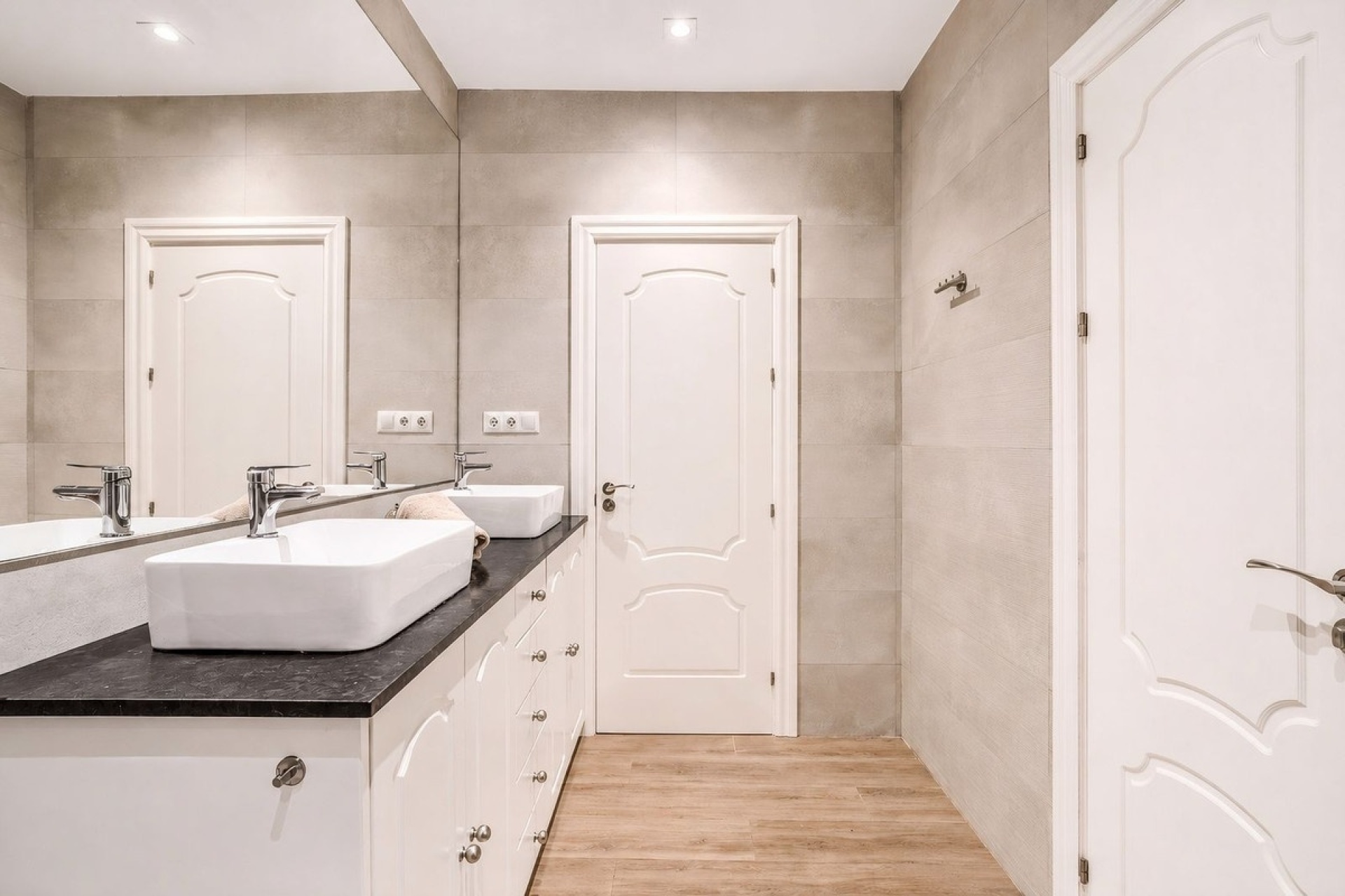 Wiederverkauf - Villa - Marbella - Nueva Andalucía