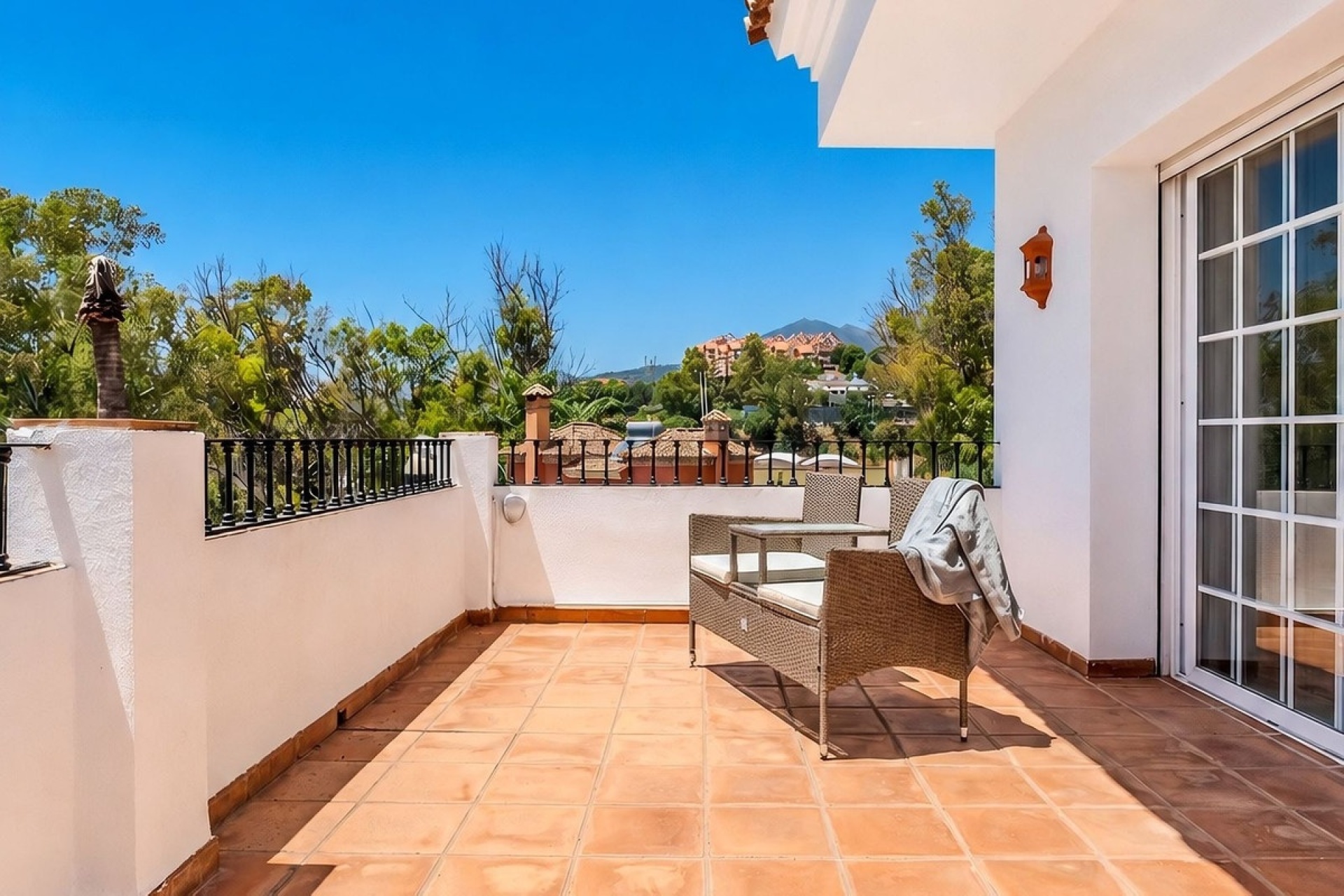 Wiederverkauf - Villa - Marbella - Nueva Andalucía