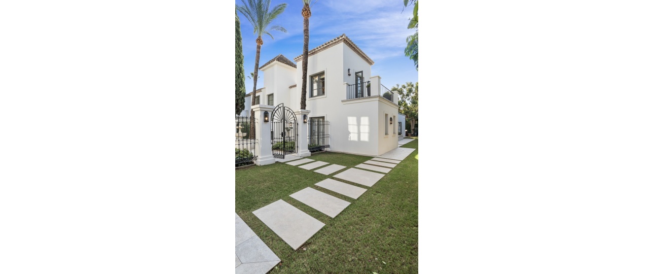 Wiederverkauf - Villa - Marbella - Nueva Andalucía